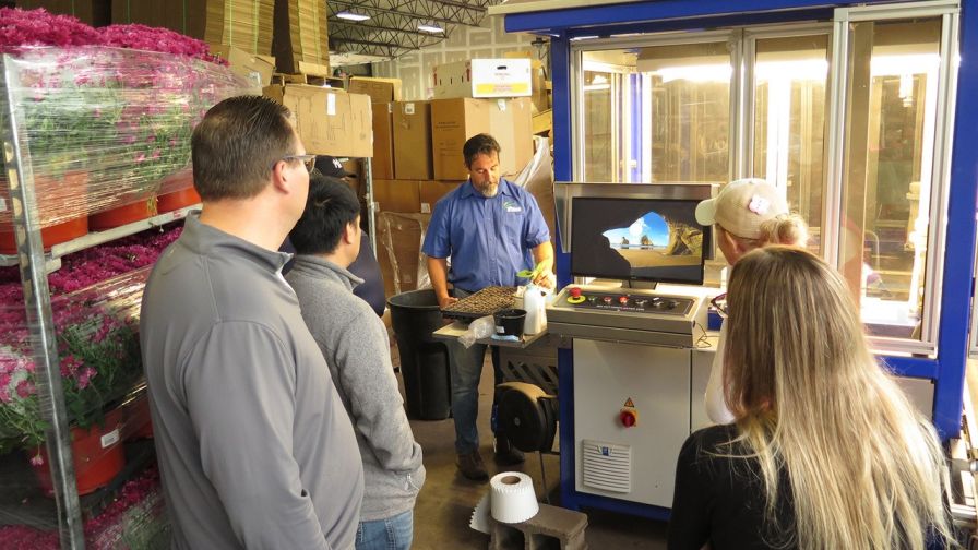 Hionis Greenhouses Hosts Eastern Produce Council