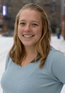 Mallory Skrobot, Dummen Orange