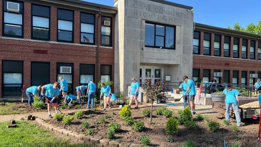 Home Nursery Endless Summer Hydrangea planting initiative at Cisne Community High School