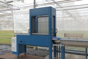 The VisionAir uses advanced vision technology and precision air jets to automatically separate bulk plant cuttings, only allowing separated cutting to pass for future planting.