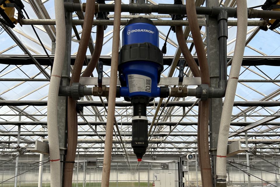 Our newest D6MZ2 (26 GPM) injector in irrigation boom application – fully chemical compatible. Commonwealth Growers, VA.